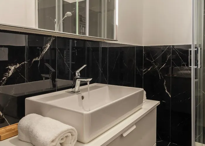 Appartement Toscana 5 - Fromhometorome Rome